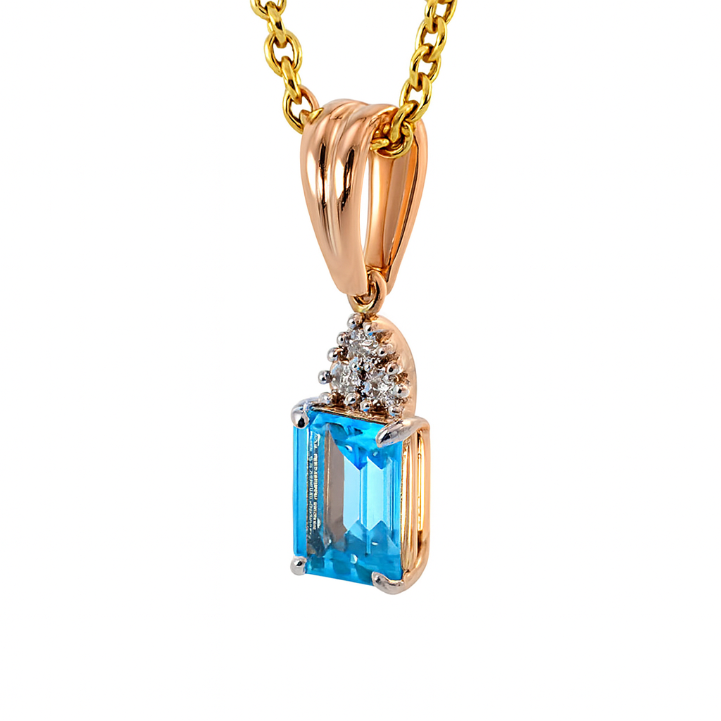 Prabangus pakabukas su mėlynu topazu ir briliantais – ADORO juvelyrika