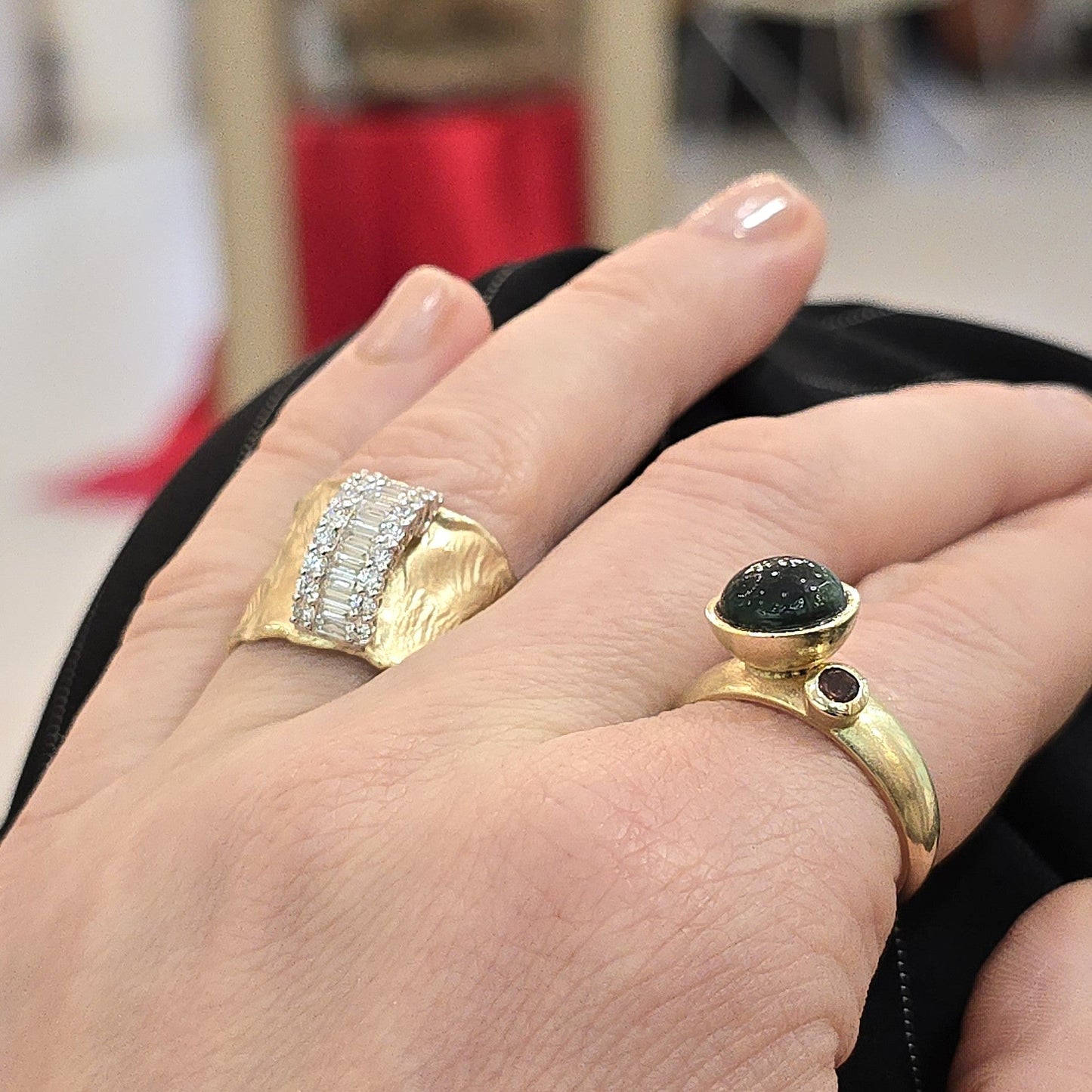 individualus žiedas su deimantais pagamintas iš kliento turėto auskaro ADORO juvelyrika