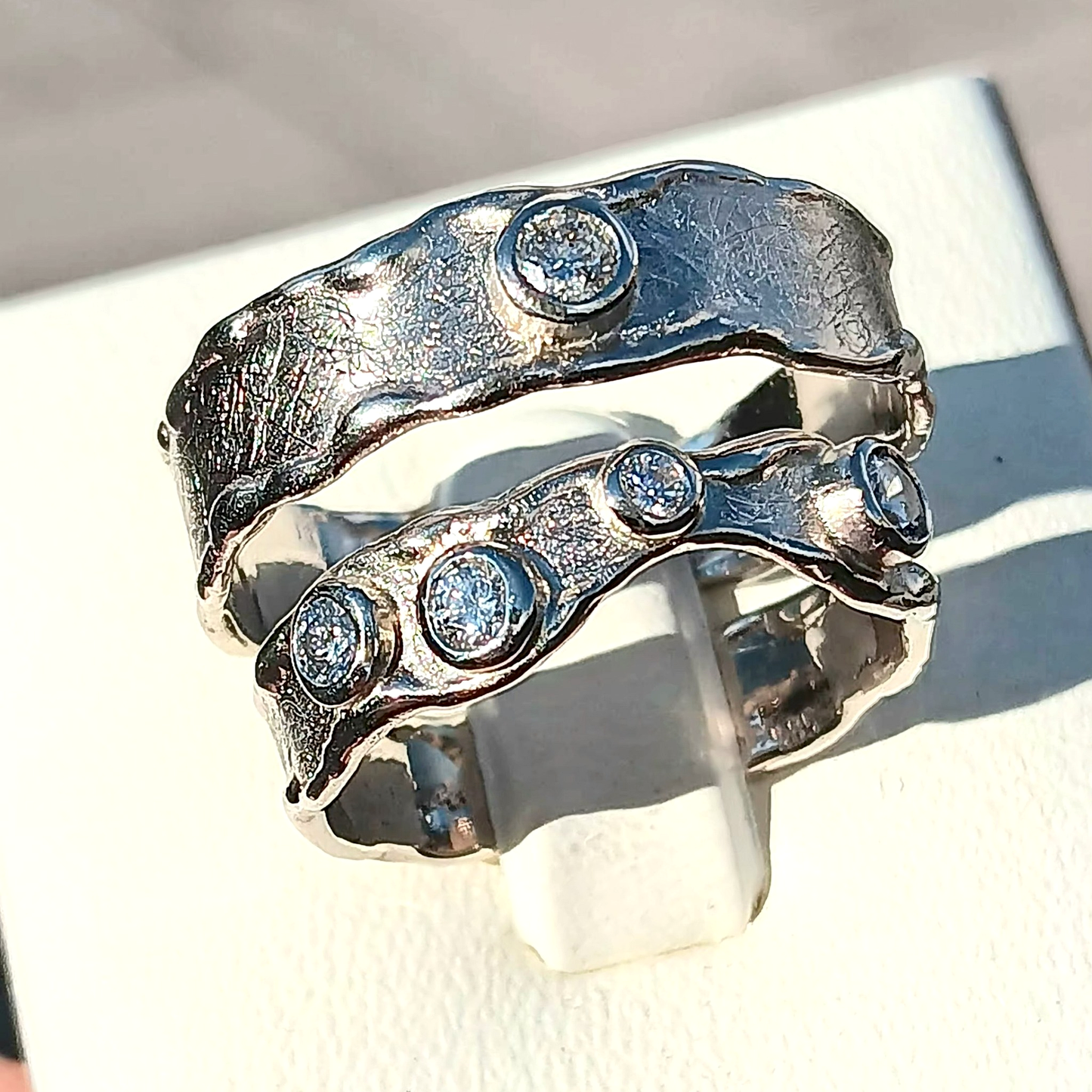 iš šeimos žiedų sukūrėme naujus vestuvinius žiedus | ADORO juvelyrika