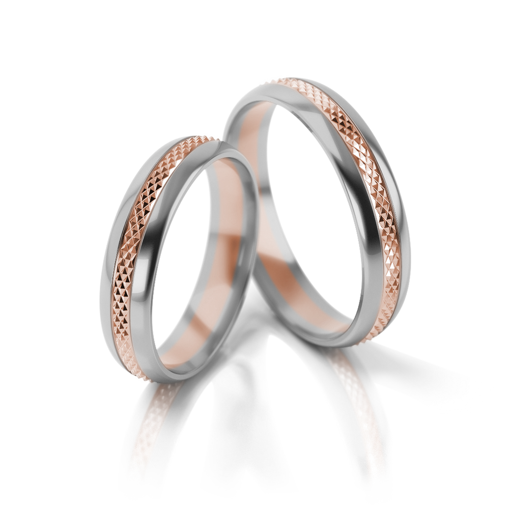 
                  
                    Dviejų spalvų vestuviniai žiedai su deimantuotu raštu (4.3 mm)
                  
                