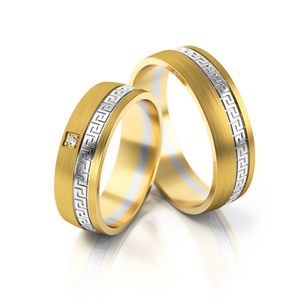 Geltono ir balto aukso vestuviniai žiedai su ornamentu ir deimantu – ADORO juvelyrika