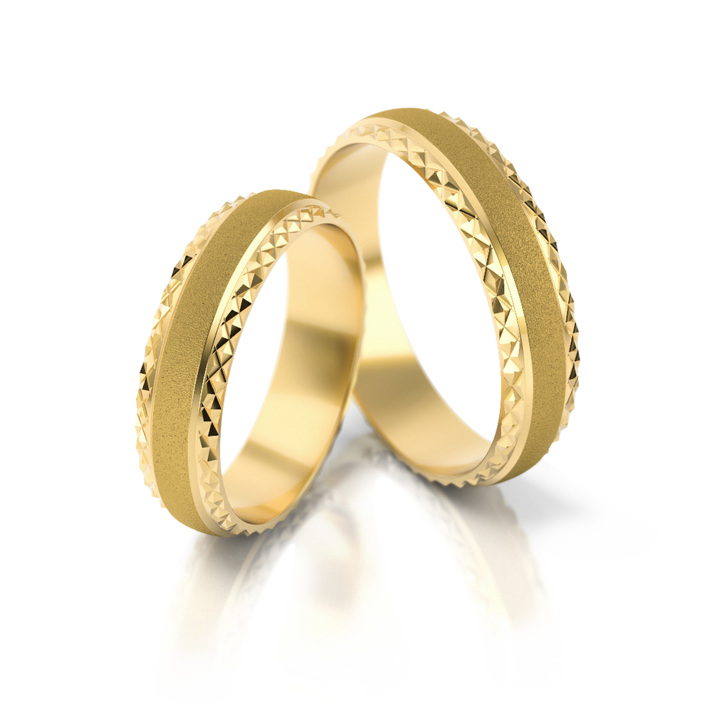 585 prabos vestuviniai žiedai su matiniu centru ir briaunuotu kraštu – ADORO