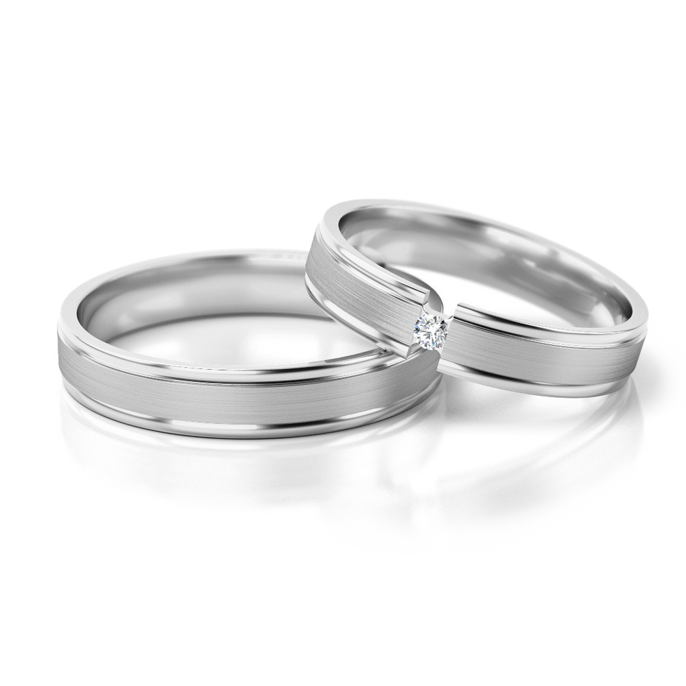 
                  
                    Vestuviniai žiedai geltono ir balto aukso su deimantu, 4 mm pločio
                  
                