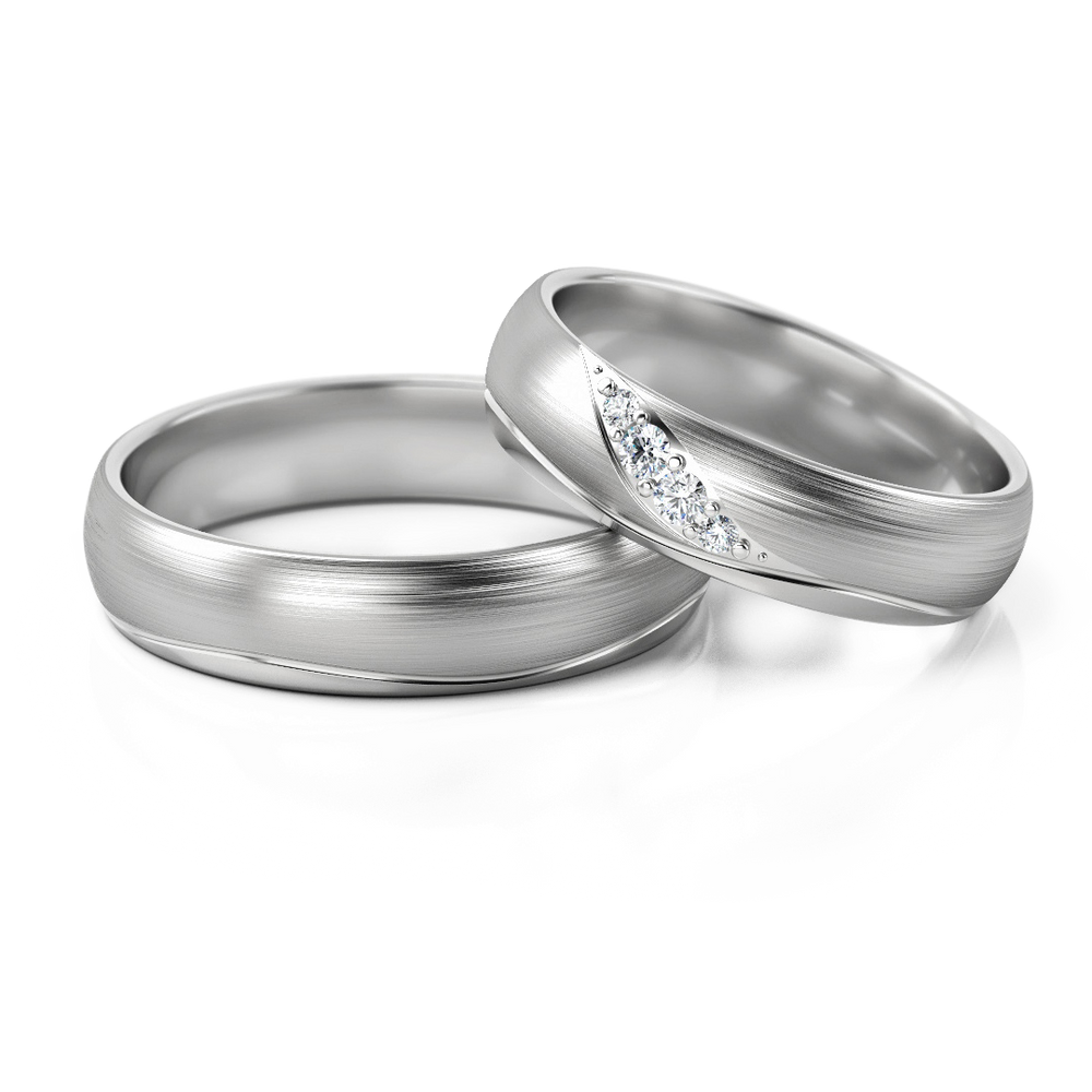 
                  
                    Vestuviniai žiedai – geltonas ir baltas auksas su deimantais, 5 mm pločio
                  
                