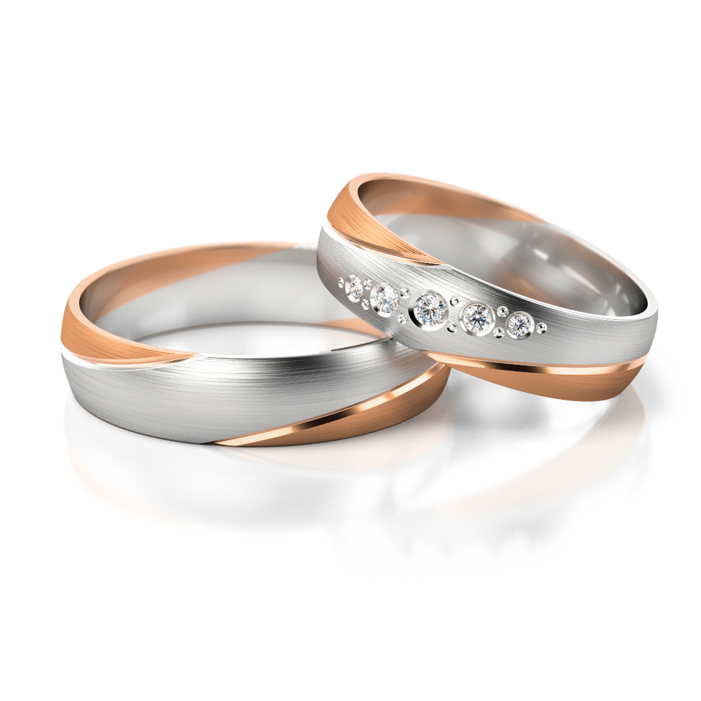 
                  
                    Dviejų spalvų vestuviniai žiedai su 0.07 ct deimantais (5 mm)
                  
                