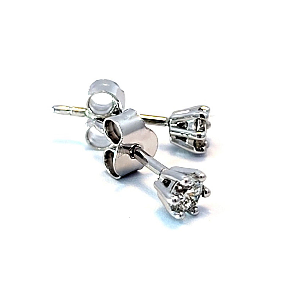 
                  
                    Elegantiški 0.32 ct briliantų auskarai iš 585 prabos aukso
                  
                