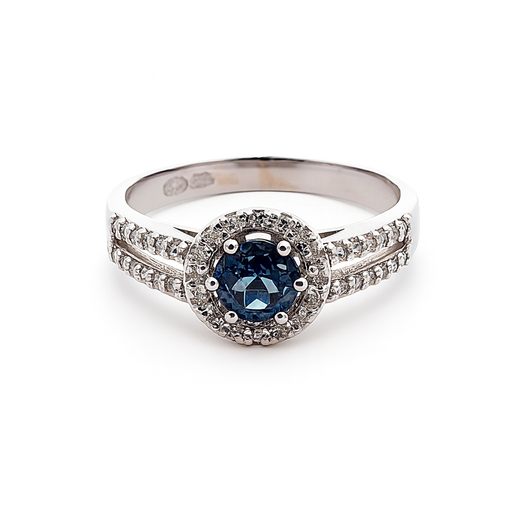 585 prabos žiedas su mėlynu topazu ir 40 briliantų – ADORO