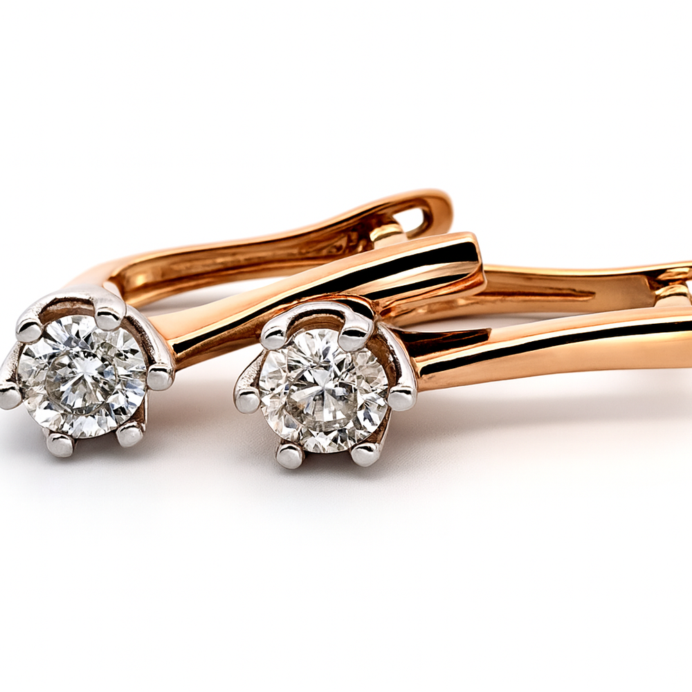 Klasikiniai 585 prabos rožinio ir balto aukso auskarai su deimantais – ADORO