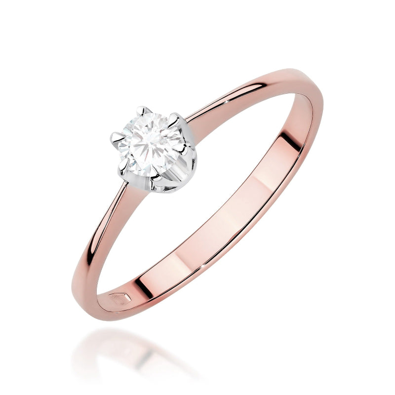 Auksinis sužadėtuvių žiedas su 0.2 ct Lab Grown deimantu – subtilus ir elegantiškas pasirinkimas!

💎 Žiedo ypatybės:
✔️ Deimantas: 0.2 ct (Lab Grown) – etiškas, tvarus ir toks pat spindintis kaip natūralus deimantas.
✔️ Auksas: Baltas, geltonas arba rožinis – galite pasirinkti pagal savo skonį.
✔️ Dizainas: Klasikinis soliteris ar su papildomais akmenukais – priklauso nuo jūsų stiliaus.

Tai puikus pasirinkimas tiems, kurie vertina minimalistinį grožį ir kokybę. 