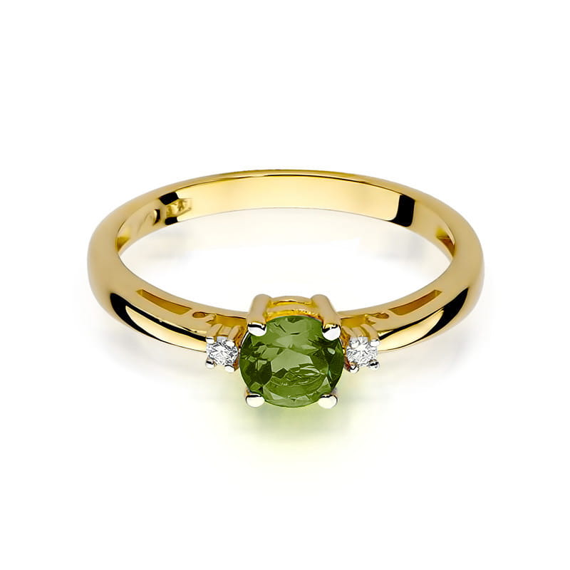 Geltono aukso žiedas su 0.6 ct olivinu (peridotu) ir briliantais – klasikinės elegancijos ir gaivios prabangos derinys, skirtas moteriai, vertinančiai natūralų grožį ir subtilų spindesį.

Žiedo centre puikuojasi 0.6 ct natūralus olivinas (peridotas) – sodrios žalios spalvos akmuo, siejamas su gamtos harmonija, energija ir pozityvumu. Jo gyvas atspalvis idealiai dera su 585 arba 750 prabos geltono aukso šilta prabanga, sukuriant išskirtinį ir žavingą papuošalą. Aplink oliviną išdėstyti spindintys briliantai 