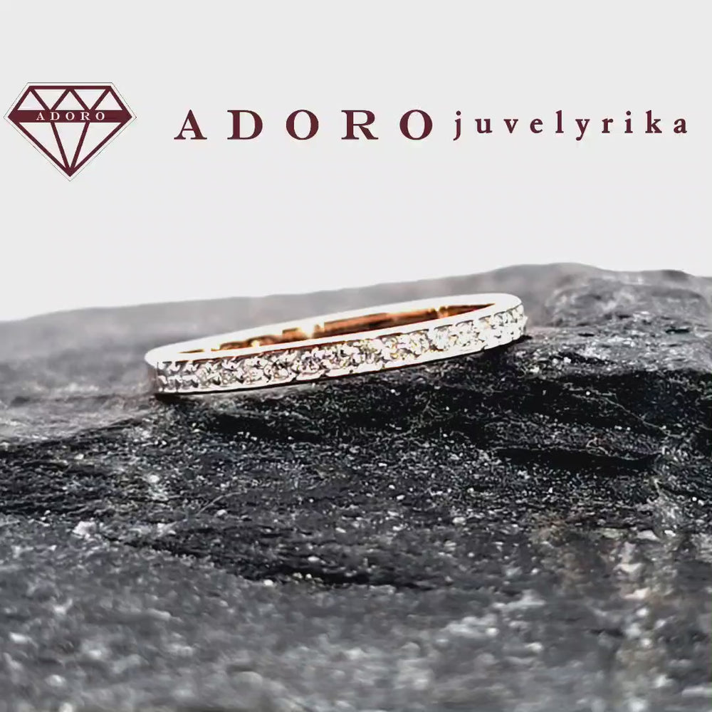 Rožinio aukso žiedas su 17 deimantų, 1.3 g, 0.085 ct