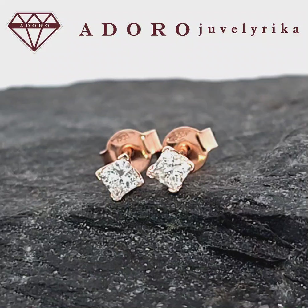 Rausvo aukso auskarai su princess formos 0.15 ct deimantais – ADORO juvelyrika
