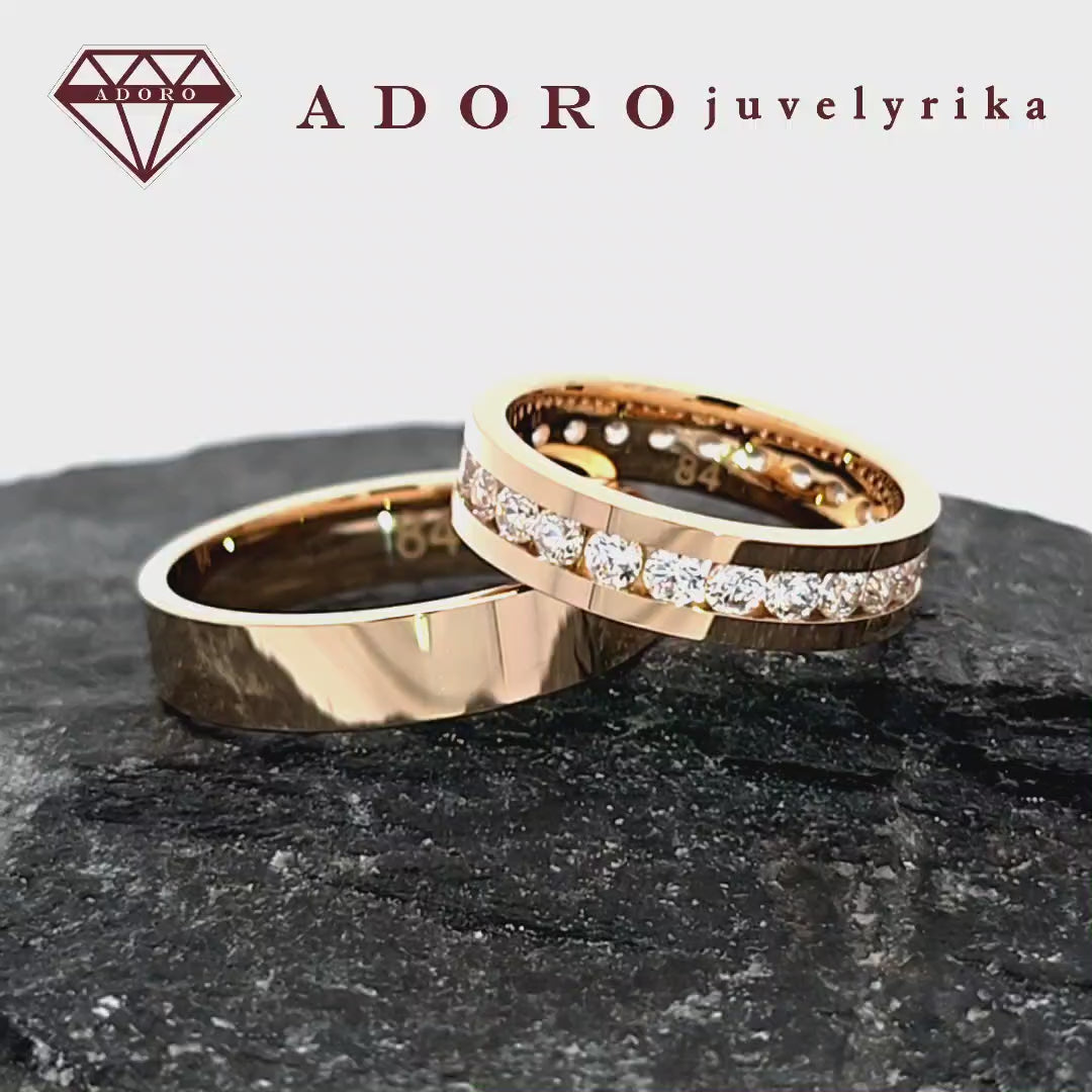 Vestuviniai žiedai su briliantų juosta iš 585 prabos geltono aukso – ADORO juvelyrika