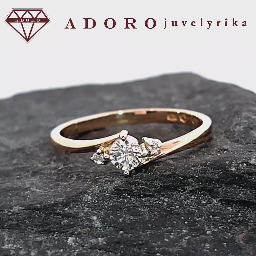 Rožinio aukso žiedas su laboratoriniu deimantu – ADORO juvelyrika