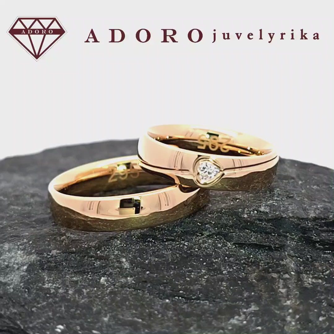 585 prabos vestuviniai žiedai iš geltono aukso su širdelės formos deimantu – ADORO juvelyrika