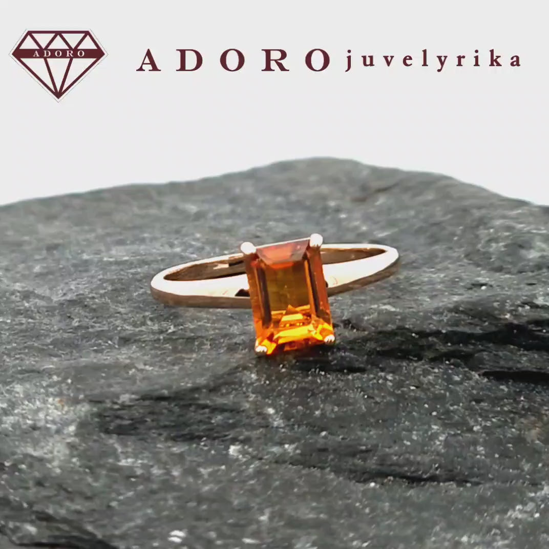 Raudono aukso 585 žiedas su natūraliu tamsiu citrinu, stačiakampis akmuo, ADORO juvelyrika