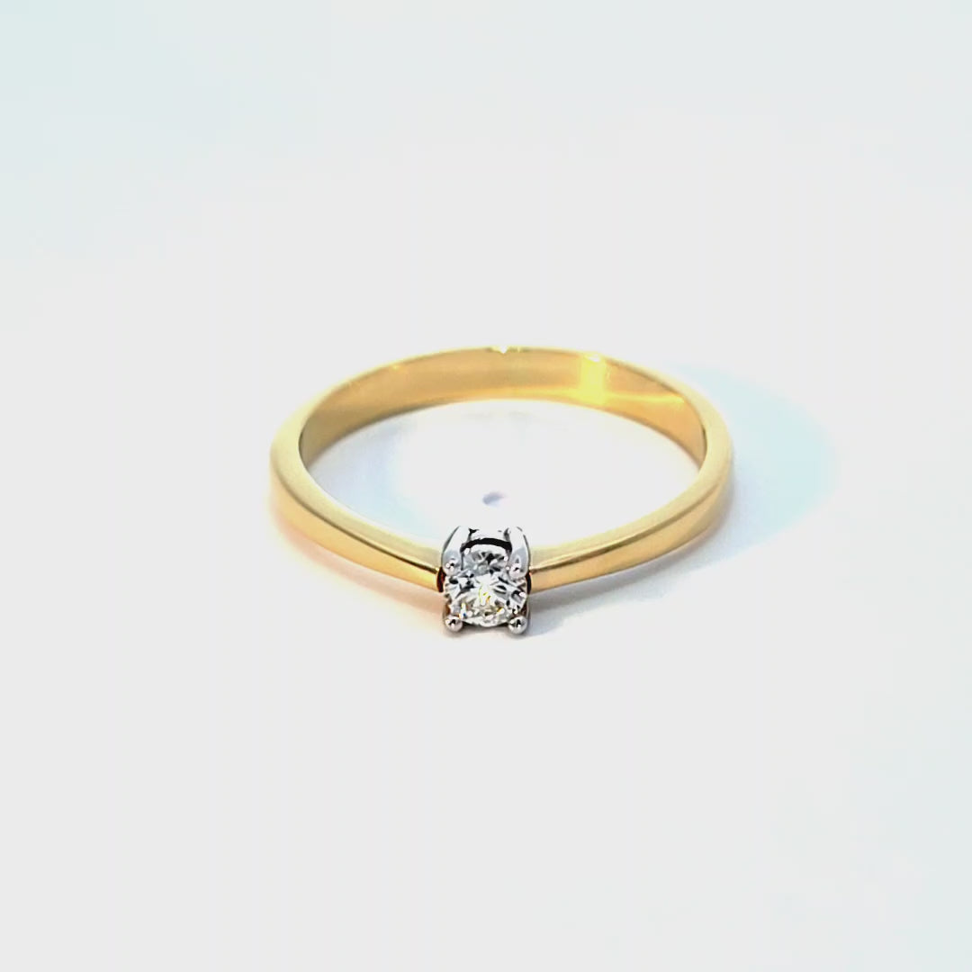 Minimalistinis solitaire žiedas su 0.10 ct briliantu – ADORO juvelyrika